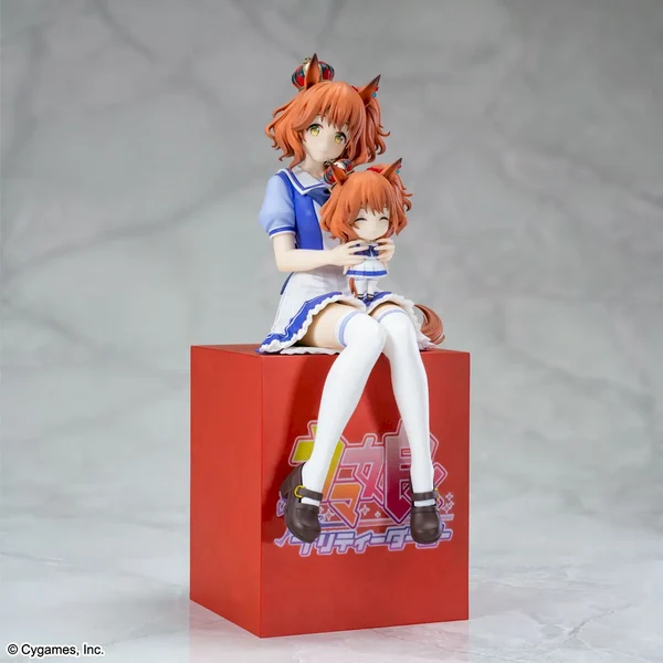 Aston_Machan_from_Uma_Musume_Pretty_Derby_makes_her_appearance_in_XStellar_in_a_pose_holding_a_stuffed_animal_1 Uma Musume Pretty Derby - Figurine Aston Machan Osuwari Ver. Xstellar – Image 1